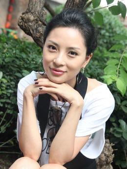 曾珍个人资料,才华横溢的青年才俊,引领时代潮流的先锋人物 第3张 曾珍个人资料,才华横溢的青年才俊,引领时代潮流的先锋人物 第3张