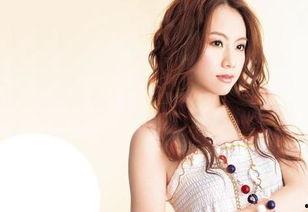 邓丽欣家庭背景  第2张