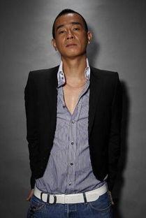 演员陈小春,从古惑仔到爸爸去哪儿,硬汉奶爸的成长之路 第2张 演员陈小春,从古惑仔到爸爸去哪儿,硬汉奶爸的成长之路 第2张