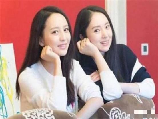 明星长的一模一样的,揭秘明星间的惊人相似之谜” 第2张 明星长的一模一样的,揭秘明星间的惊人相似之谜” 第2张