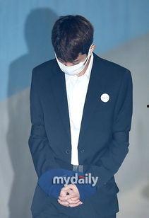 八卦郑俊英,揭秘娱乐圈的“绯闻王子”  第3张